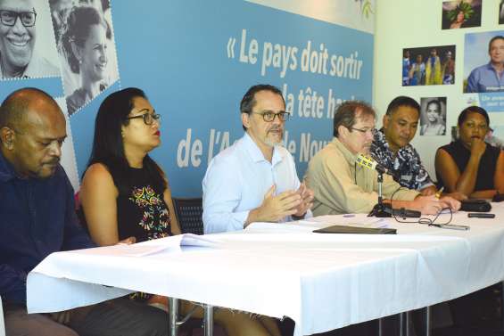 Le « bon » Comité de Calédonie ensemble