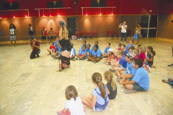 Le hip-hop se pose en Brousse