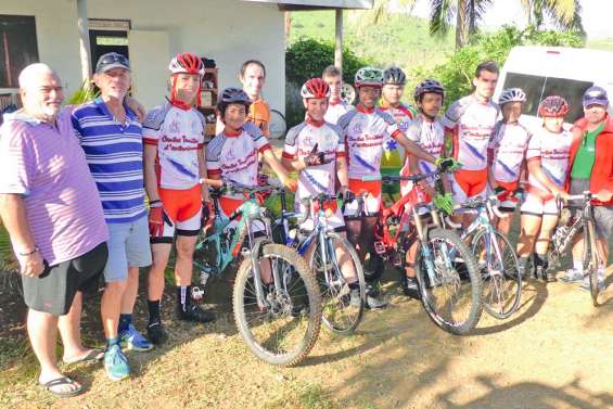 Un entraînement de cyclisme hors piste