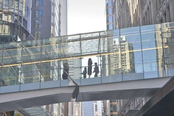 Macron en campagne pour séduire les Aussies