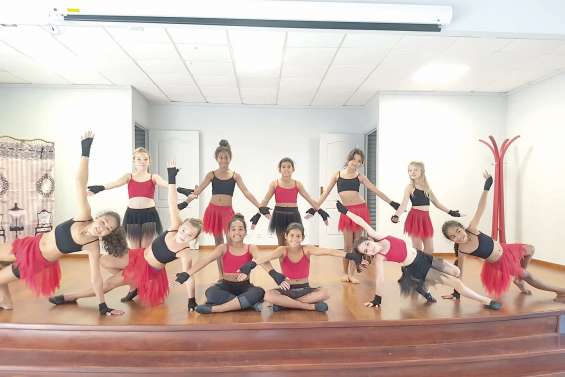 Les petites danseuses ne font pas le pont