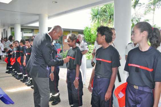 Les jeunes sapeurs-pompiers ont reçu leur premier galon