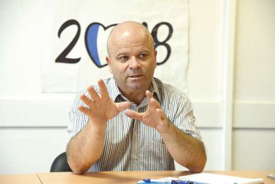 « La Calédonie ne peut pas se priver brutalement des transferts de la France »