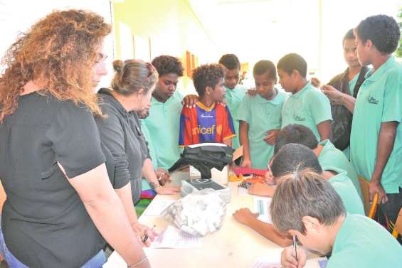 La cigarette dans le collimateur de l’internat et du collège