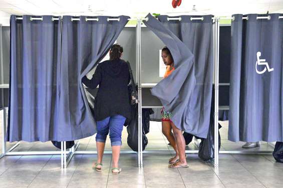 Inscription des partis à la campagne officielle du référendum