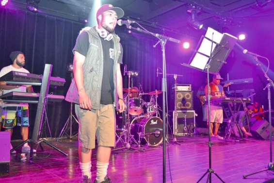 « Les Maquettes », un concert solidaire à la maison de Déva