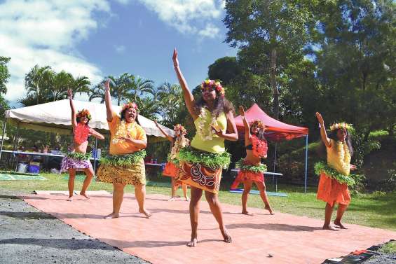 Les communautés font leur retour à la bibliothèque