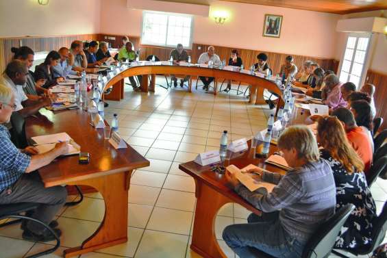 Le premier conseil municipal  de la mandature Robelin