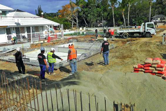 La piscine en travaux rouvrira à la fin de l’année