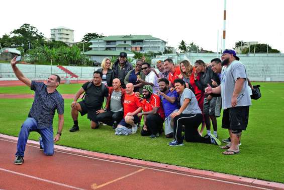 Les entraîneurs océaniens  en visite sur le Caillou