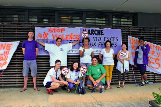 Pas de marche blanche mais la mobilisation se poursuit