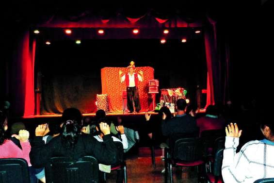 Des histoires magiques au centre socioculturel