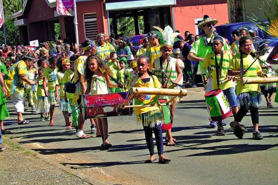 Le carnaval des écoles a fait voyager