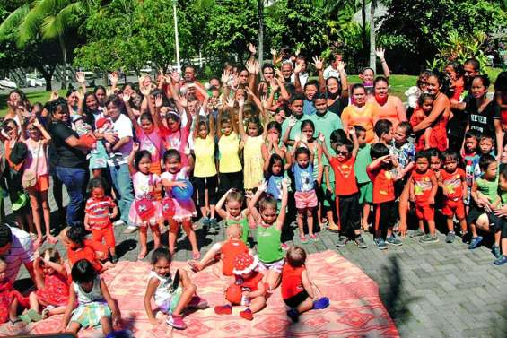Tahiti célèbre les jumeaux