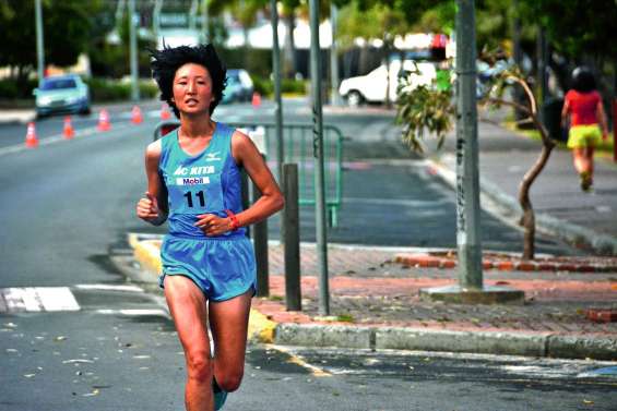 Le marathon de Nouméa  à la conquête du Pacifique