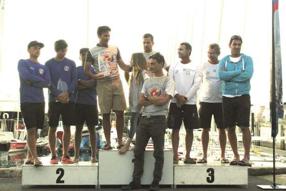 Yann Rigal et son équipage remportent la Aircalin Match Racing