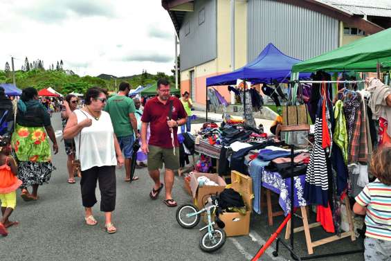 Un grand vide-greniers à l’Arène demain
