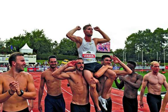 Kevin Mayer vient passer  ses vacances sur le Caillou