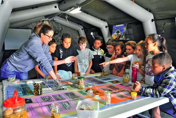 L’expédition « La Planète revisitée » s’ouvre aux écoliers