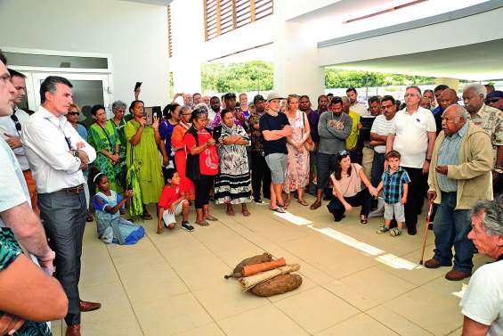 Avant l’accueil du 1er patient, la coutume investit la clinique