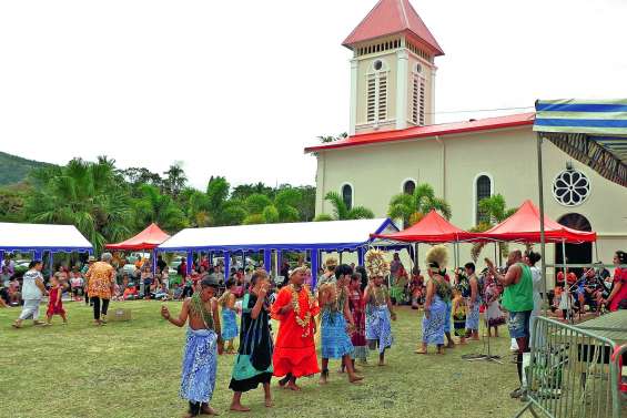 Une kermesse paroissiale pour financer l’achat d’une voiture au prêtre