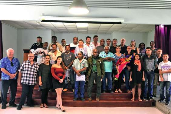 Dix-sept employés de la Sica médaillés