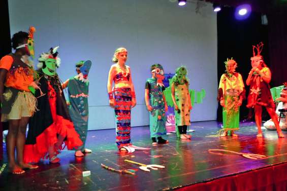 Des personnages fantastiques présentés aux parents