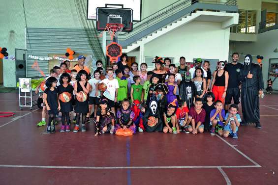 Une cinquantaine de monstres au Balloween