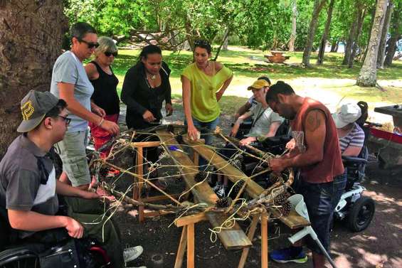 L’Apeh en atelier attrape rêves au Vallon-Dore