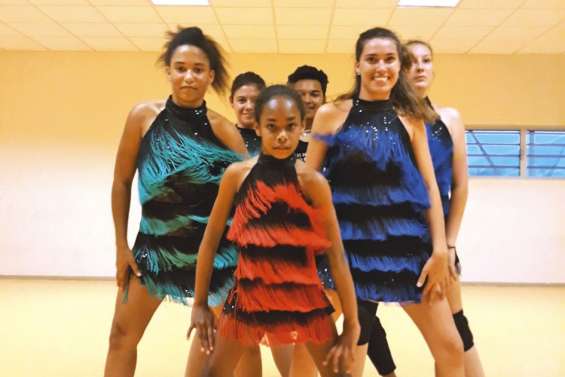 Tour du monde en musique avec Pacifique Accor’danse