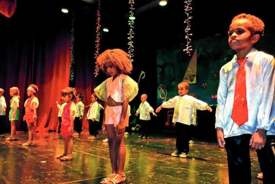 La fin d’année célébrée  avec des comédies musicales