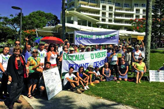 « Des îles et des récifs éloignés comme les Chesterfield, personne ne devrait y aller »