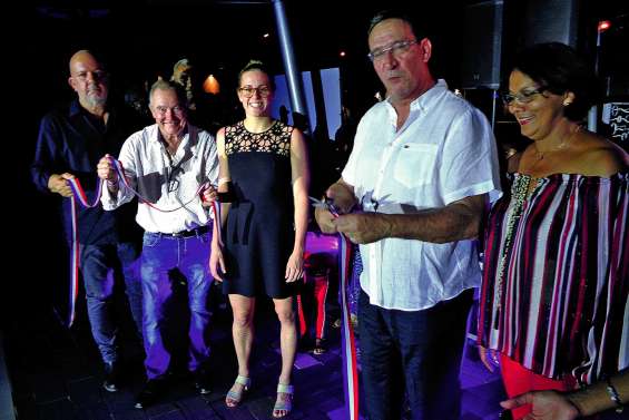 De la piscine communale  au centre aquatique