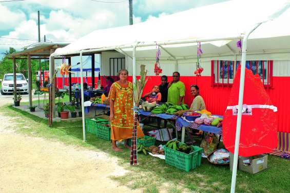 Un marché juste avant Noël