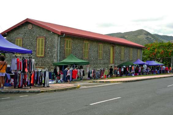 Le succès grandissant du vide-greniers du musée
