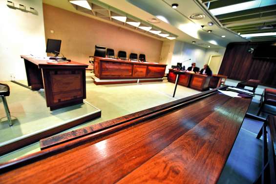 40 mois de prison pour l’évadé qui  a agressé les gendarmes à Moindou