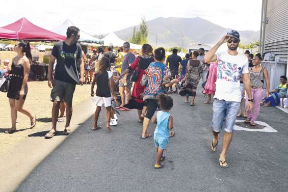 Plus de 5 000 visiteurs au vide-greniers spécial rentrée scolaire