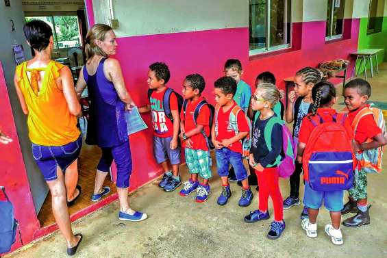 Les enfants ont retrouvé leur école de Waho