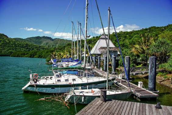 La limite de la mer déterminée à l’embouchure