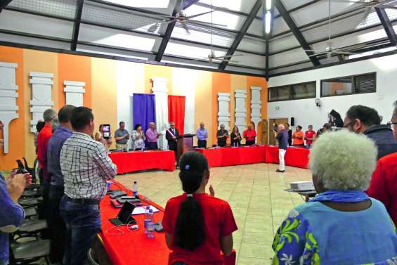 [VIDÉO] Eric Gay démissionne de son poste de maire et éclipse le vote du budget