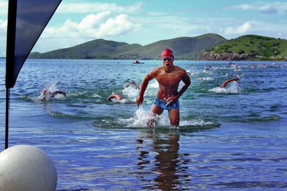 Un titre et une sélection en jeu en eau libre