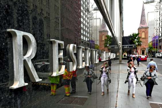 Budget excédentaire et cadeaux fiscaux avant les élections