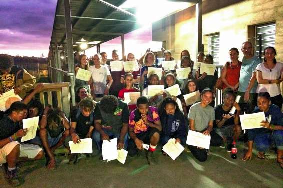 Les diplômes du brevet remis au collège de Païamboué