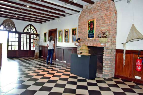 Dernier jour pour voir les portraits de femme à Pomémie