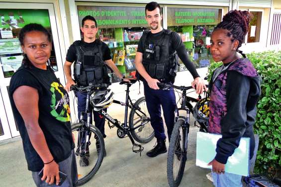 Les gendarmes patrouillent à VTT