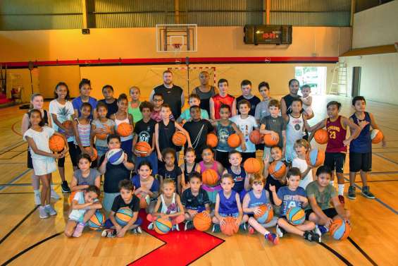 Un entraîneur de pro-B pour le stage du MDBC