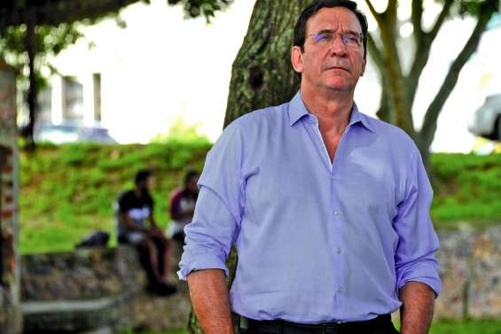 Mis en examen pour prise illégale d’intérêts, Gomès dénonce une « affaire de cornecul »