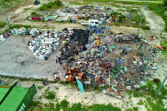 Maré est débarrassée  de ses déchets réglementés