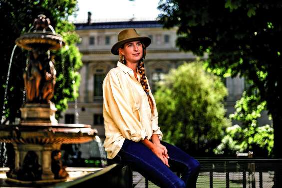 Pour sauver le brumby, une Française traverse l’Australie à cheval en solitaire 