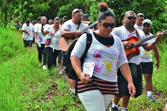 A Saint-Louis, les Focolari ont marché une heure pour la paix